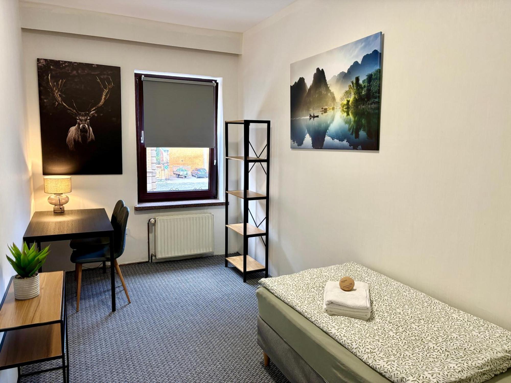 Harmony - Ganzes Appartement 3 Schlafzimmer City Meiningen Exterior photo